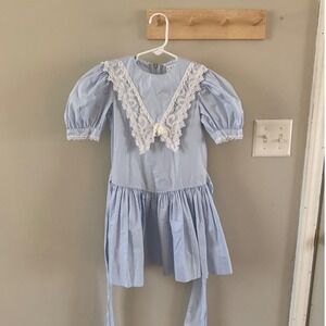 Size 6 Ruth of Carolina